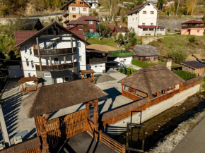 Pensiunea Poarta Maramureșana Borşa